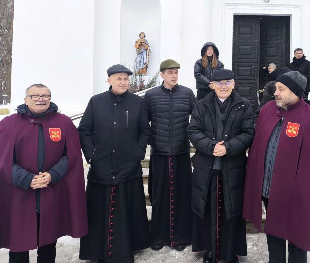 Modlitwa przy relikwiach Męczenników Podlaskich w Pratulinie /AUDIO/