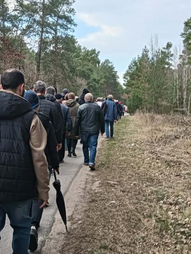 Parafialna Droga Krzyżowa w intencji w wołynieckiej parafii