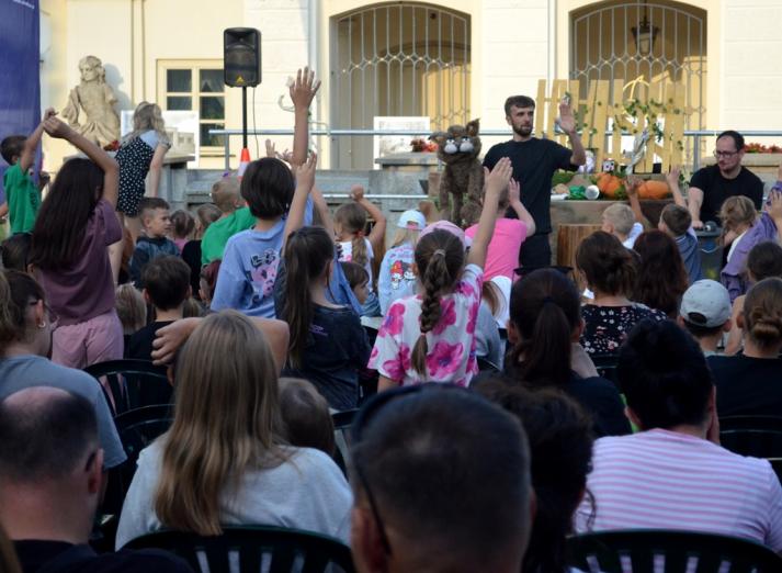 Pierwszy dzień XIX Festiwalu Teatrów Ulicznych „pod Niebem” w Siedlcach. Teatr dla dzieci